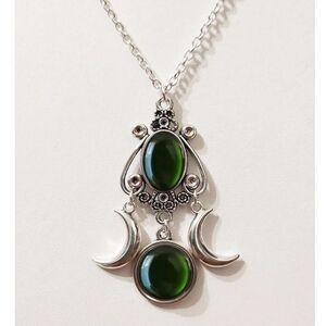 Boho Silver Moon Goddess Necklace Oval Emerald Green Pendant Celestial Filigree